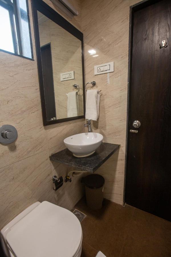 Hotel Singh'S By Wb Inn, Vashi, Navi Mumbai Ngoại thất bức ảnh