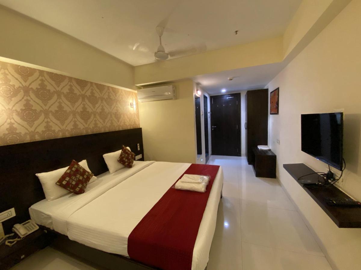 Hotel Singh'S By Wb Inn, Vashi, Navi Mumbai Ngoại thất bức ảnh
