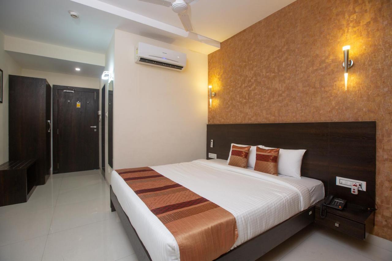 Hotel Singh'S By Wb Inn, Vashi, Navi Mumbai Ngoại thất bức ảnh