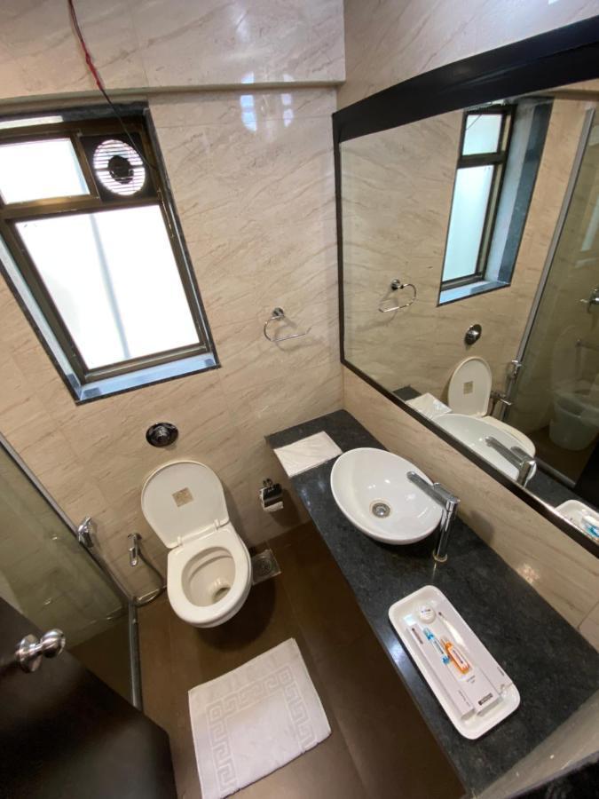 Hotel Singh'S By Wb Inn, Vashi, Navi Mumbai Ngoại thất bức ảnh