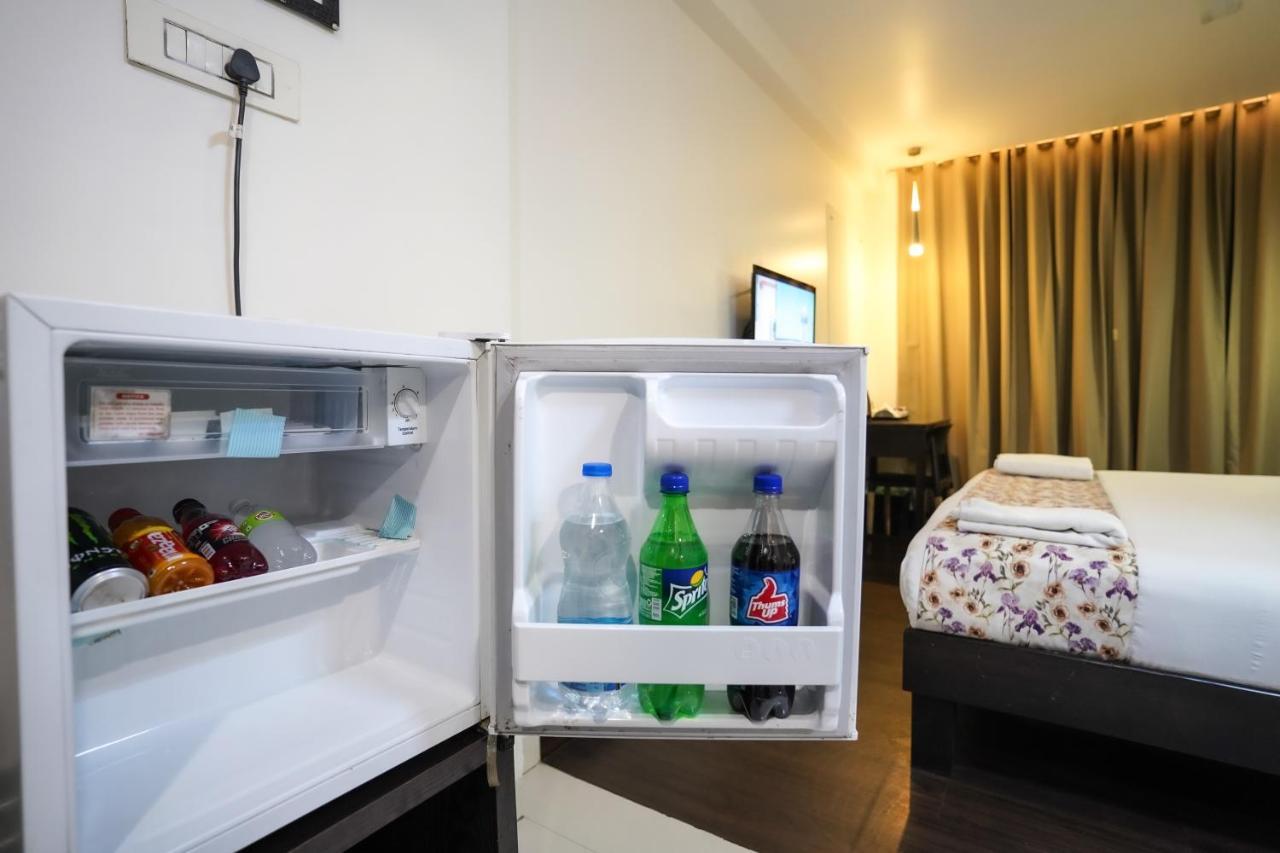Hotel Singh'S By Wb Inn, Vashi, Navi Mumbai Ngoại thất bức ảnh
