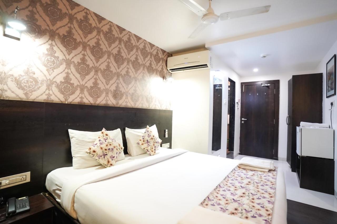 Hotel Singh'S By Wb Inn, Vashi, Navi Mumbai Ngoại thất bức ảnh